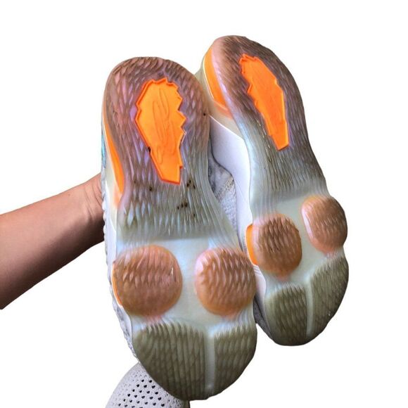 RARE 2019 Nike Lebron 17 BG 'Future Air' Size 8 - Picture 2 of 16